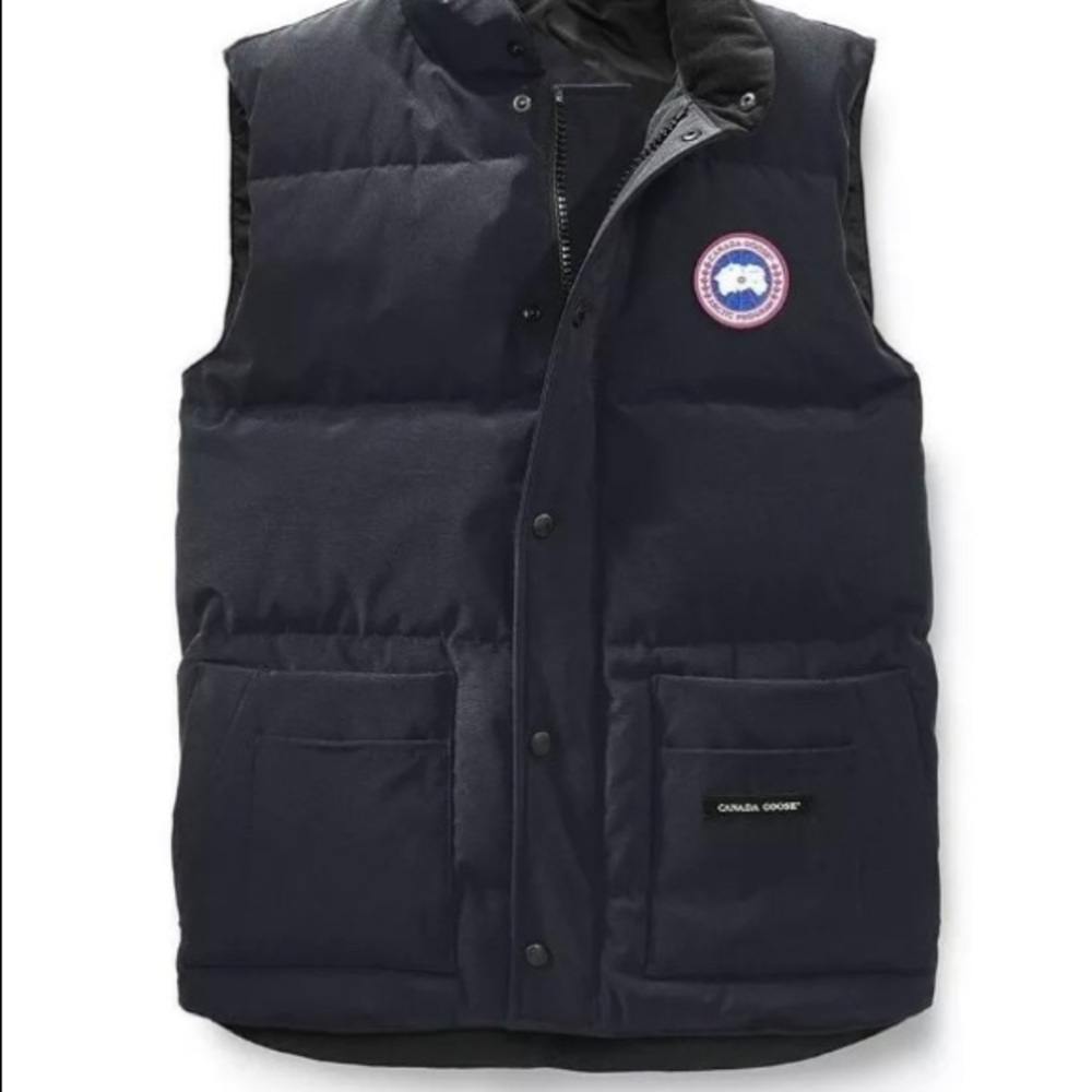 Men’s cananda goose jacket size L freestyl…